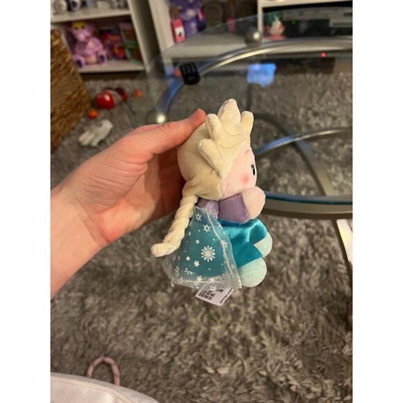 Elsa Wishable - Picture 7 of 9